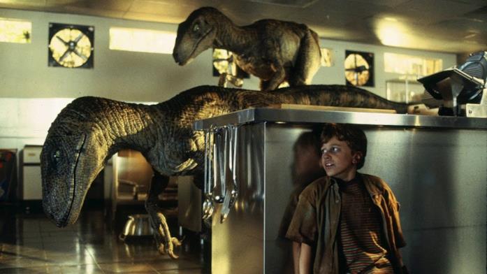 Jurassic Park nella vita reale con Google I velociraptor di Jurassic Park nella scena in cucina