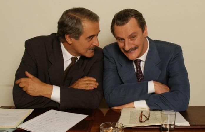 Paolo Borsellino: 10 cose da sapere sulla mini-serie di Gianluca Maria Tavarelli Ennio Fantastichini e Giorgio Tirabassi sono Falcone e Borsellino nella mini-serie Paolo Borsellino