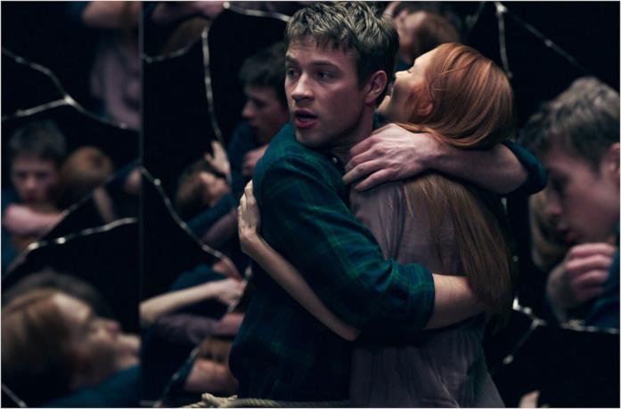 Darby Stanchfield e Connor Jessup