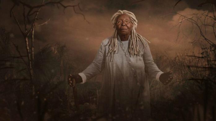 Abagail (Whoopi Goldberg) Abagail in un'immagine promozionale di The Stand