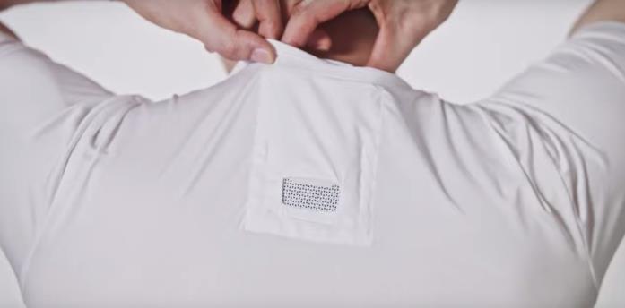 Reon Pocket è il condizionatore portatile di Sony Immagine promozionale di Reon Pocket