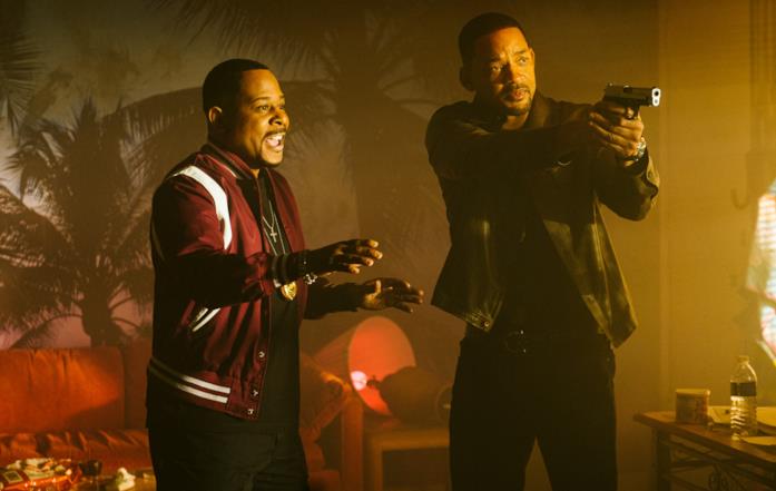 I Bad Boys sono tornati Mike e Martin sono cercano di far ragionare un sospetto