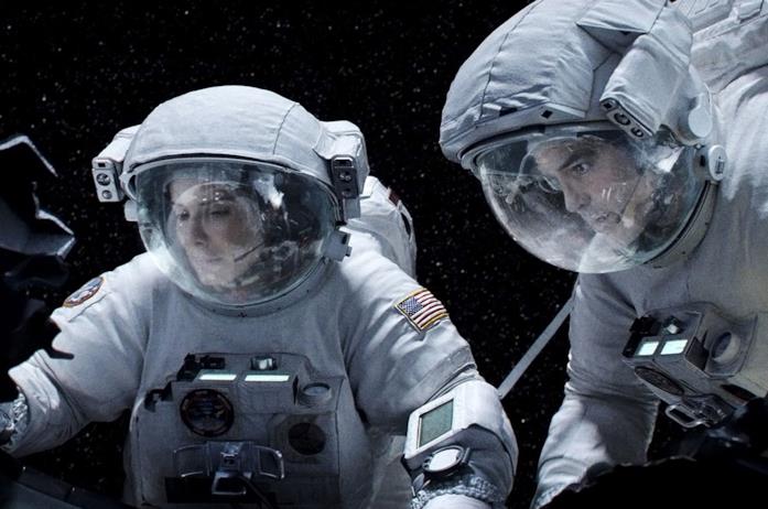 Sandra Bullock e George Clooney in Gravity