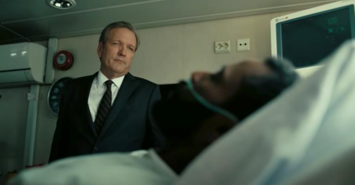 Tenet, cos'è l'Aldilà Martin Donovan in Tenet