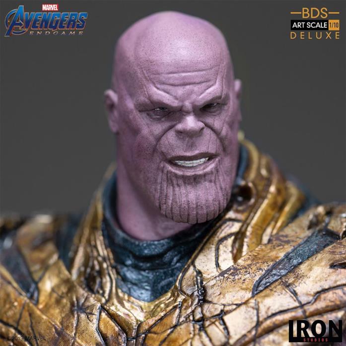 Primo piano della statua da collezione di Thanos Primo piano della statua da collezione di Thanos di Iron Studios