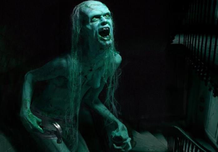 La mostruosa Tristana Medeiros interpretata da Javier Botet Javier Botet interpreta la posseduta Tristana Medeiros