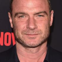 Liev Schreiber