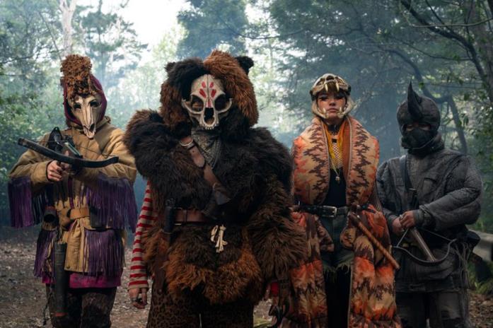Chi sono gli Animal Army di Sweet Tooth? Bear e il gruppo violento di Animal Army