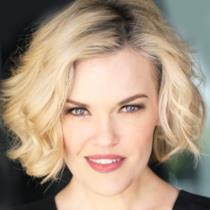 Kari Wahlgren