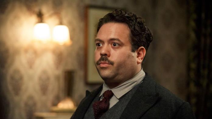 Dan Fogler nei panni di Jacob Kowalski