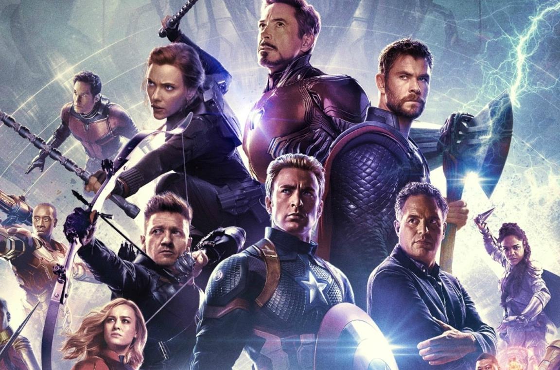 Un'immagine dei Vendicatori nel poster ufficiale di Avengers: Endgame