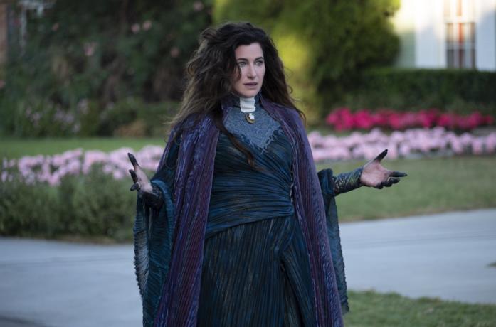 Agatha Harkness in una scena di WandaVision