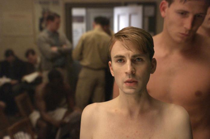 Skinny Steve non è stato facile da realizzare Skinny Steve in una scena di Captain America