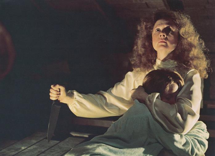 Carrie e la madre Margaret Carrie e la madre Margaret in una scena del film