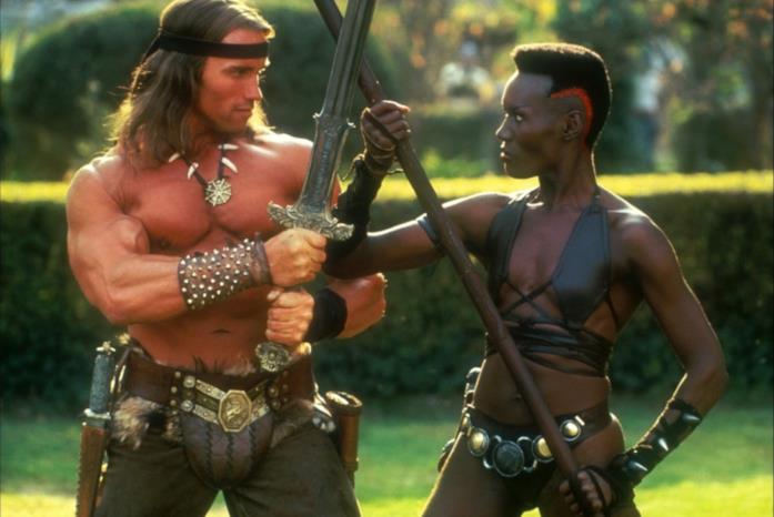 Conan, Schwarzenegger tornerà nel nuovo capitolo della saga Arnold Schwarzenegger all'epoca di Conan il barbaro