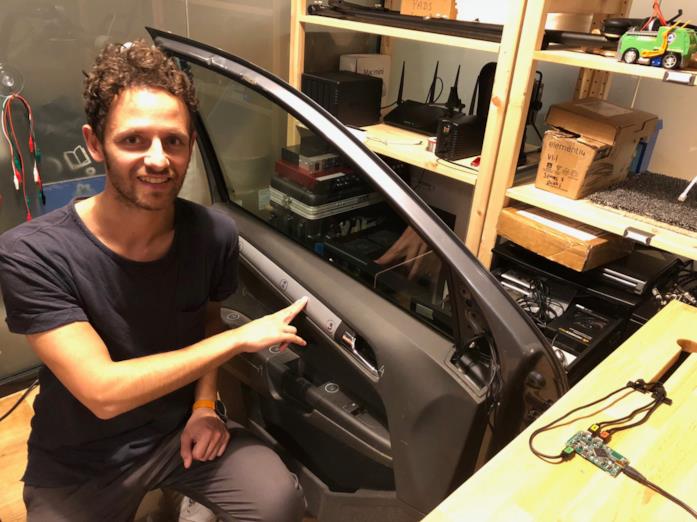 Bruno Zamborlin e la sua invenzione HyperSurfaces all'opera