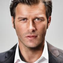 Kivanç Tatlituğ