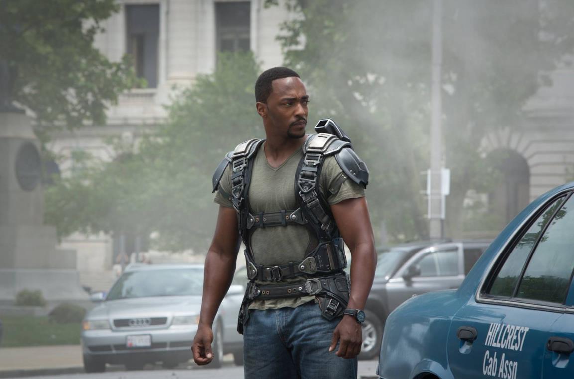Anthony Mackie nei panni di Falcon nel Marvel Cinematic Universe