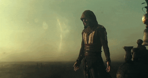 Michael Fassbender alle prese con il Salto della Fede nel film di Assassin's Creed