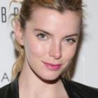 Betty Gilpin