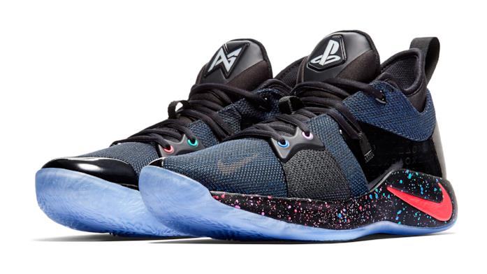 Le scarpe Nike dedicate al mondo PlayStation nel dettaglio