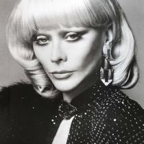 Monique van Vooren