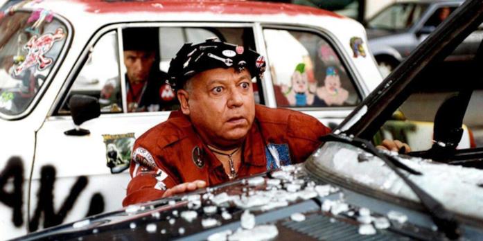 Fantozzi alla riscossa, il settimo film della saga Villaggio in una scena del film