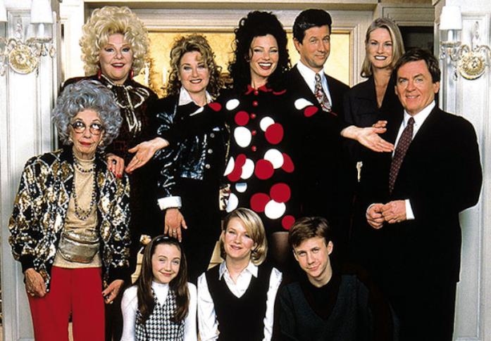 Il cast al completo della Tata, mitica sitcom degli anni '90 Francesca Cacace e il resto dei protagonisti de La Tata, sitcom amatissima degli anni '90