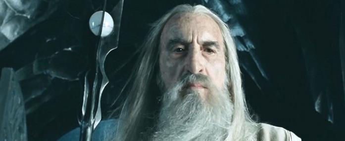 Saruman si schiera con le forze del Male Saruman è il più potente tra i maghi