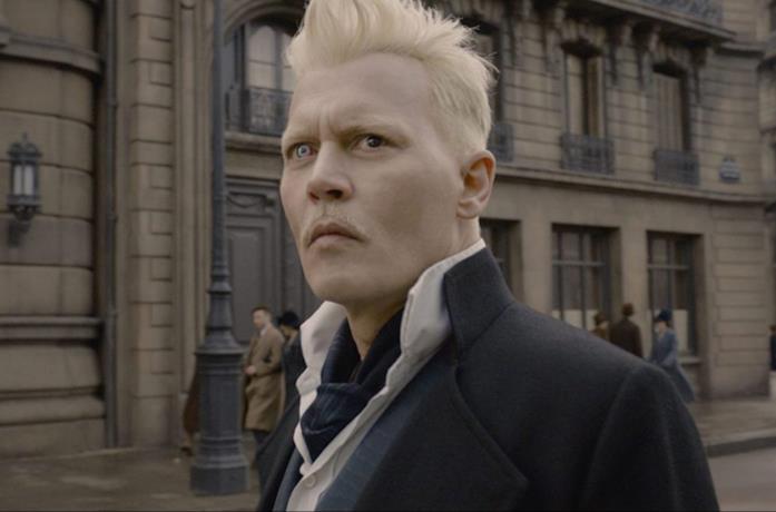 Grimdelwald interpretato da Johnny Depp