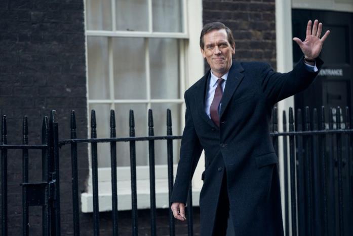 Hugh Laurie in Roadkill Hugh Laurie saluta in Roadkill