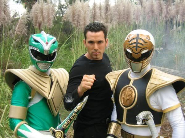 Un immagine di Jason David Frank nei panni del Green Ranger
