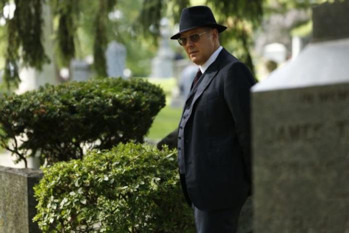 Reddington inizierà a sentire il peso della sua coscienza? James Spader in una scena dell'episodio 05X05 di The Blacklist
