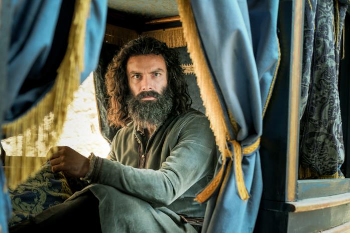 Aidan Turner nei panni di Leonardo da Vinci Leonardo da Vinci interpretato dall'attore irlandese Aidan Turner
