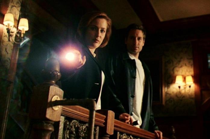 How The Ghosts Stole Christmas, lo special di X-Files David Duchovny e Gillian Anderson in How The Ghosts Stole Christmas di X-Files