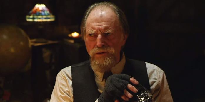 David Bradley è il cacciatore di vampiri Abraham Setrakian. Abraham Setrakian inThe Strain è interpretato da David Bradley.