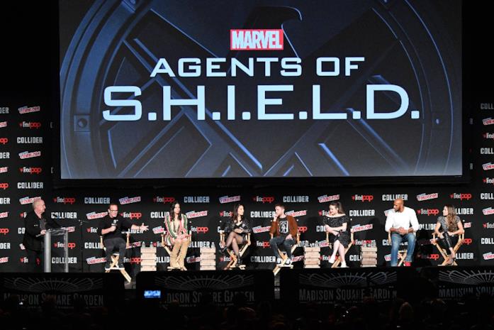 Il cast di Marvel's Agents of S.H.I.E.L.D. Il cast di Marvel's Agents of S.H.I.E.L.D. al panel dedicato allo show