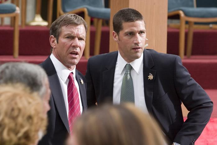 I 10 migliori film di spionaggio da vedere su Netflix Dennis Quaid e Matthew Fox in una scena di Vantage Point
