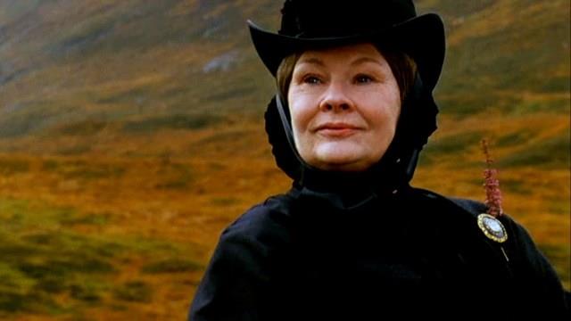 Vittoria e Abdul: una scena del film Judi Dench è la Regina Vittoria nel film di Stephen Frears, Vittoria e Abdul