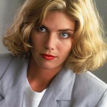 Kelly McGillis