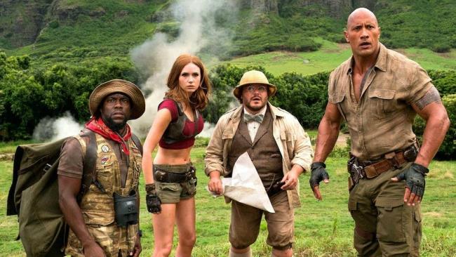 Karen Gillan potrebbe essere la nuova protagonista della saga Pirati dei Caraibi Karen Gillan in una scena del film Jumanji: Benvenuti nella giungla