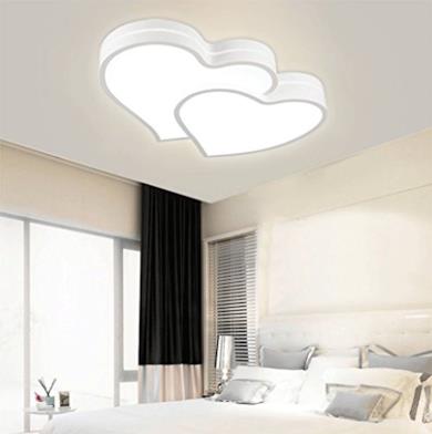 Plafoniera a soffitto LED a forma di cuore