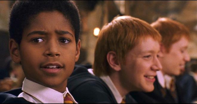 Il cast di Harry Potter Alfred Enoch è Dean Thomas