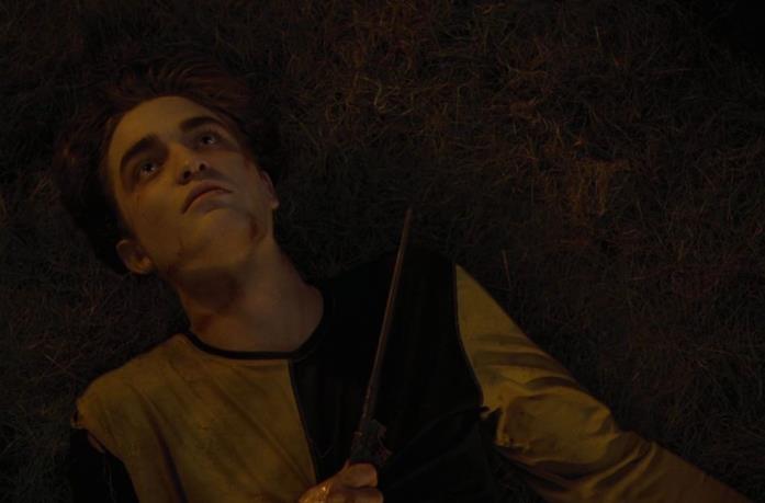Cedric Diggory Cedric Diggory al momento della morte, sdraiato per terra.