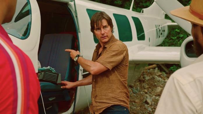 Tom Cruise in una scena di Barry Seal - Una storia americana Tom cruise è Barry Seal in Barry Seal - Una storia americana