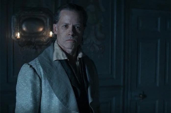 Guy Pearce è Ebenezer Scrooge in A Christmas Carol