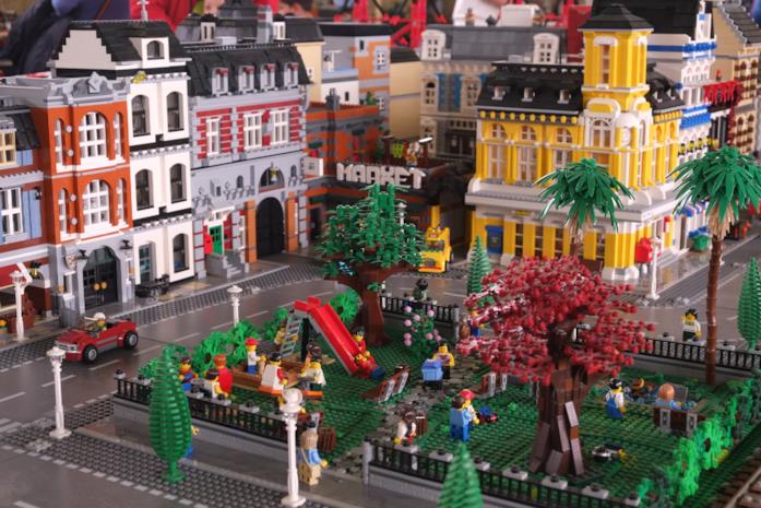 Un'immagine dei famosi mattoncini LEGO