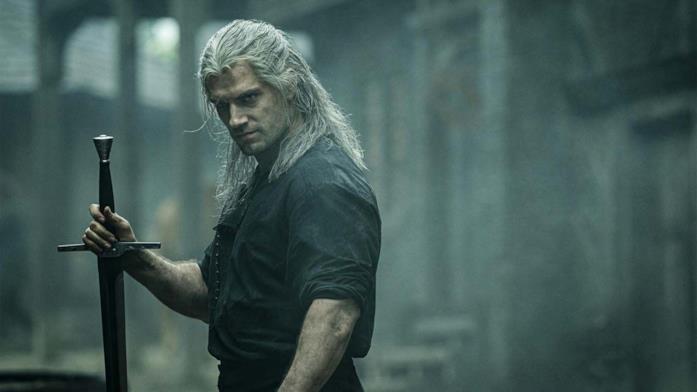 Henry Cavill interpreta Geralt di Rivia in The Witcher Un'immagine di Henry Cavill nei panni di Geralt di Rivia in The Witcher