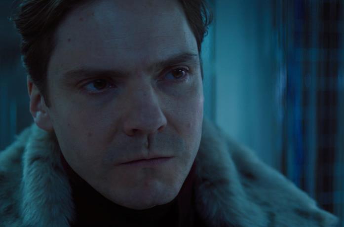 Daniel Brühl nel terzo episodio di The Falcon and The Winter Soldier