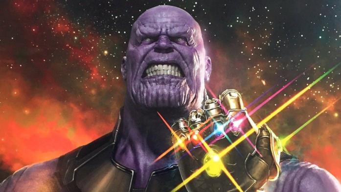 Thanos col Guanto dell'Infinito Thanos usa il Guanto dell'Infinito